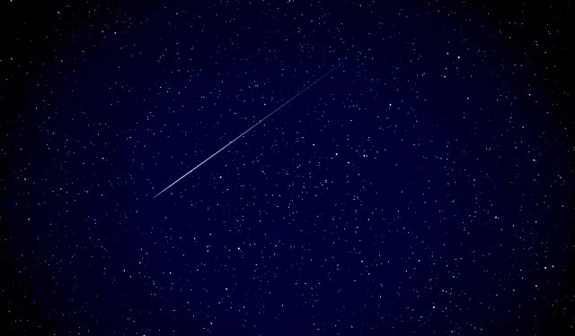 気になるニュース | 5月の星空が話題に!?みずがめ座η流星群を見逃すな! 気になるニュース | 5月の星空が話題に!?みずがめ座η流星群を見逃すな!