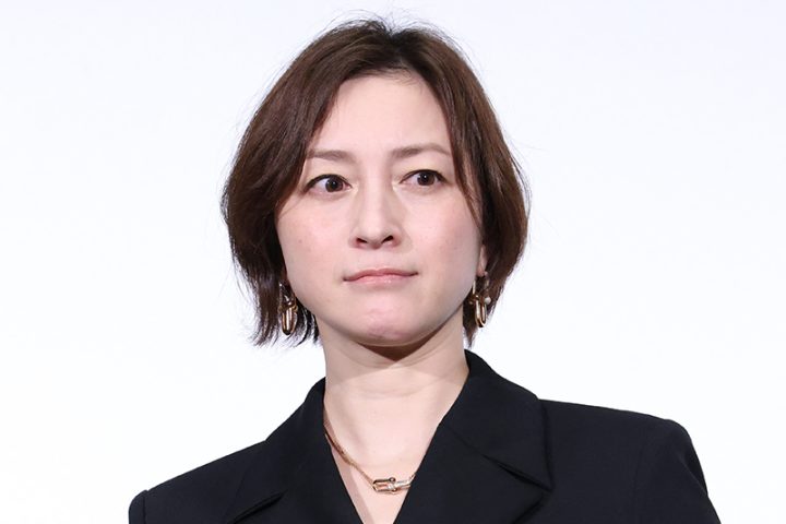 気になるニュース | 広末涼子、運転免許を自主返納していた…事故後の決断と長男による送迎が話題に